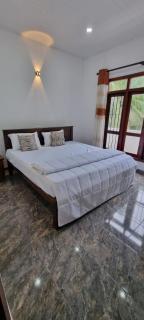 Yumee 35 Villa Midigama Weligama - 10 Min Walk to Beach - 0