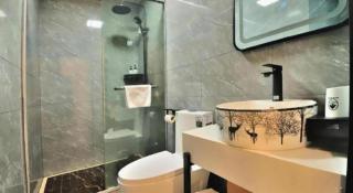 GreenTree Inn Suzhou Shihu Suli Road Express Hotel - 4