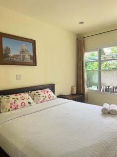 Little Guesthouse KadKongTa - 3