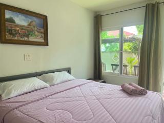 Little Guesthouse KadKongTa - 1
