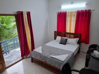 Private Home for a Relaxing Family Stay at Adimali - 0