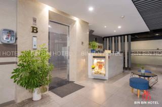 Bin Bin Hotel 7 - Near TON DUC THANG University - 1