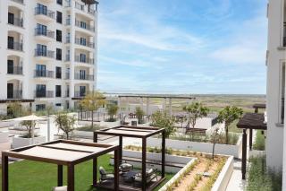 Bloomfields 1BR in Vantage 2- YGC - 7