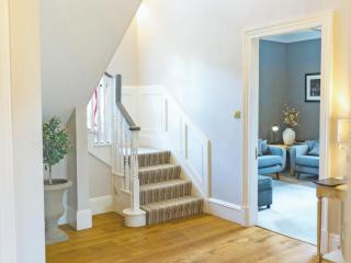 Ballogie House - 1