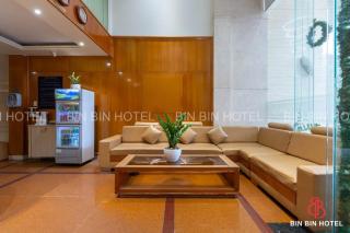 Bin Bin 10 - Mimosa Hotel Near Tan Son Nhat Airport - 1