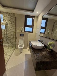 Two Bedroom & Maidroom Apartment At Mina Al Fajer by Ocean magic holidayhome - 5