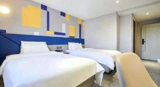 7 Days Inn Fuzhou Three Lanes and Seven Alleys Dongjiekou Metro Station - 1