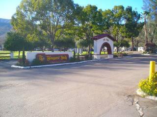 Pio Pico Camping Resort Two-Bedroom Cabin 12 - Jamul - 9