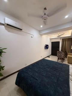 Mentmore Plaza Top City 1near to Islamabad International Airport - 0