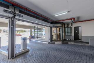 The Stay Edit Skyline 1BR City Views Parking City Junction - 2