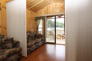 Blackhawk RV Campground Cabin 1 - Milton - 9