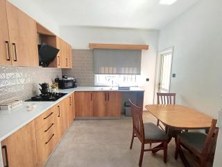 Spacious 3 bedroom Apartment in heart of Famagusta - 1