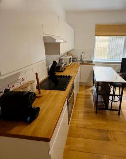 Newton - Bright 1-Bed nr Station & Addenbrooke's - 7