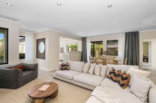 Bright & Stylish 3BR Home on Morley Drive - 9