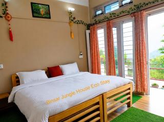Binsar Jungle House Home Stay- A Binsar Forest Retreat - Binsar - 5