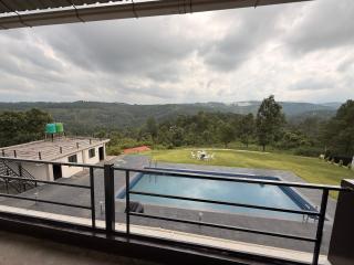 Lavees Pool - 6