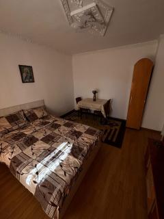 Cozy Nest Apartment - 0