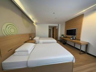 GreenTree Inn Xining Jianguo Road Railway Station Express Hotel - 8