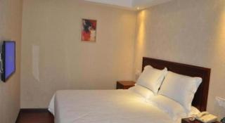 GreenTree Inn Taizhou Taixing East Guoqing Road RT-Mart Business hotel - 2