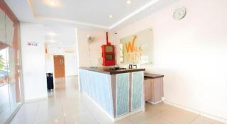 Hotel O Walk Inn - 8