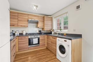 3 Bed Home for Contractors, Free Parking, Sleeps 5 - 5