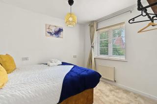 3 Bed Home for Contractors, Free Parking, Sleeps 5 - 4
