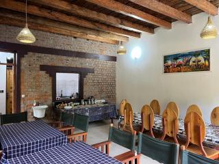 David Crater Homestay - 8