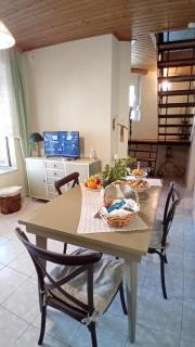 Mesorizi - Ancestral Home, Modern Stay - 0