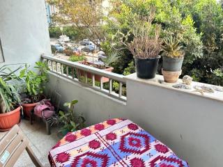 Comfy Room in a Guest house l Shared Bathroom - 4