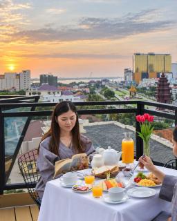 Phnom Penh 51 Hotel & Residences - 8