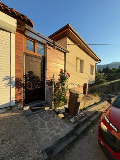 Emily House - 8