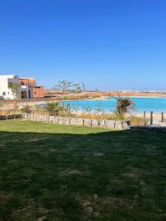 Standalone Villa with Lagoon View at Makadi Heights - 9