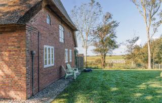Amazing Home In Emmelsbüll Horsbüll With Wifi - 3