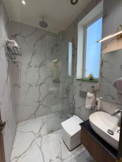 Alore Inn Resort - 1