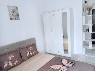 Bella Home Residence - 8