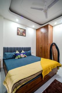 Nirvana Stays Peaceful City Retreat - 2