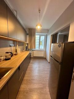 Paulson Airport Apartments - 7