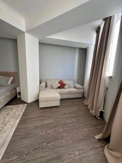 Paulson Airport Apartments - 9