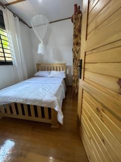 Embawwo Rustic Cabin - 4