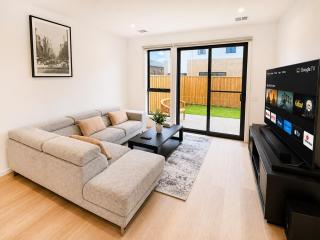Papillon Home - 0