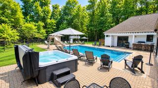Ruffino Retreat - 0