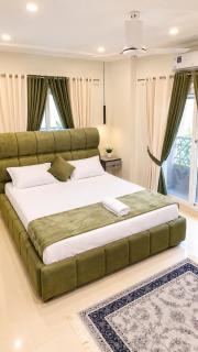 Luxury 1- Bedroom Apartment- River Hills - 1