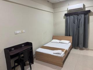 Northern Breeze Guest House - 1