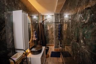 05AirBnb - 5