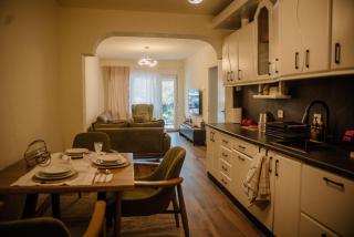 05AirBnb - 2