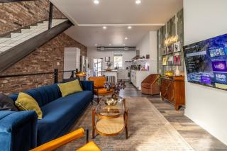 Modern Retreat With Dedicated Parking 2 King Beds Arcade BBQ - Pittsburgh - 0