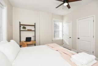 2BD 1BA Unit w Fenced Backyard - Near Soulard - 4