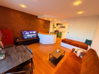 Prime Location Apartment near Stadium & Downtown - 0