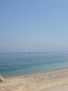 Tiwi Beach Inn - 5