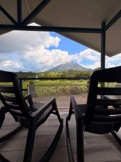 Volcano view Breakfast & Jacuzzi - 0